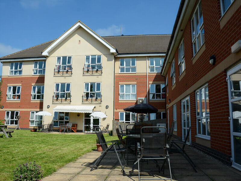 Luxury Nursing and Residential Dementia Care - Willows Lodge Tilbury